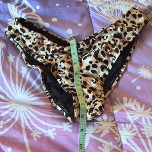 Time and Tru Animal Print Ruched Bikini Bottom S (4-6) Brown Beige Black